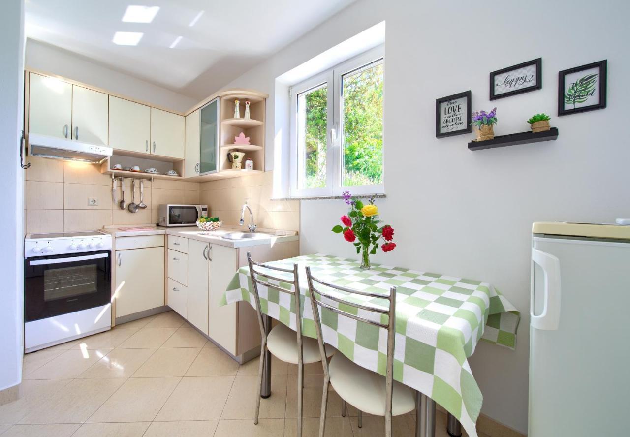 Apartment Jadranka Krk Town Eksteriør billede